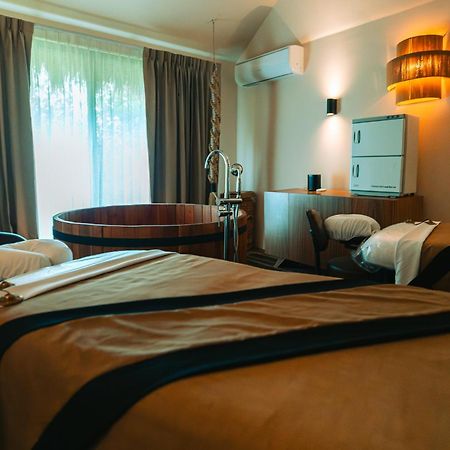 Hotel Shibari - Restaurant & Cenote Club トゥルム エクステリア 写真