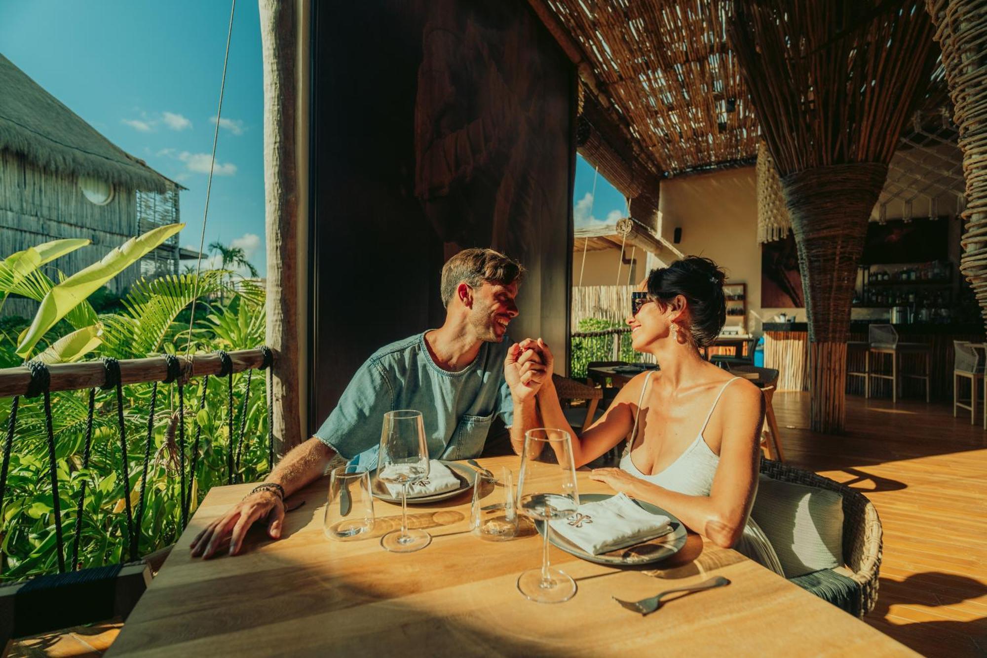 Hotel Shibari - Restaurant & Cenote Club トゥルム エクステリア 写真