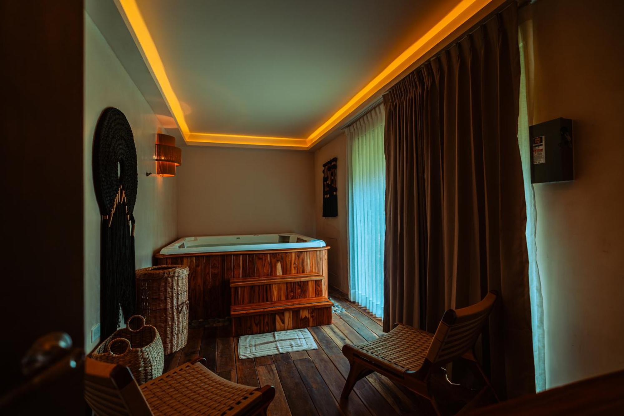Hotel Shibari - Restaurant & Cenote Club トゥルム エクステリア 写真