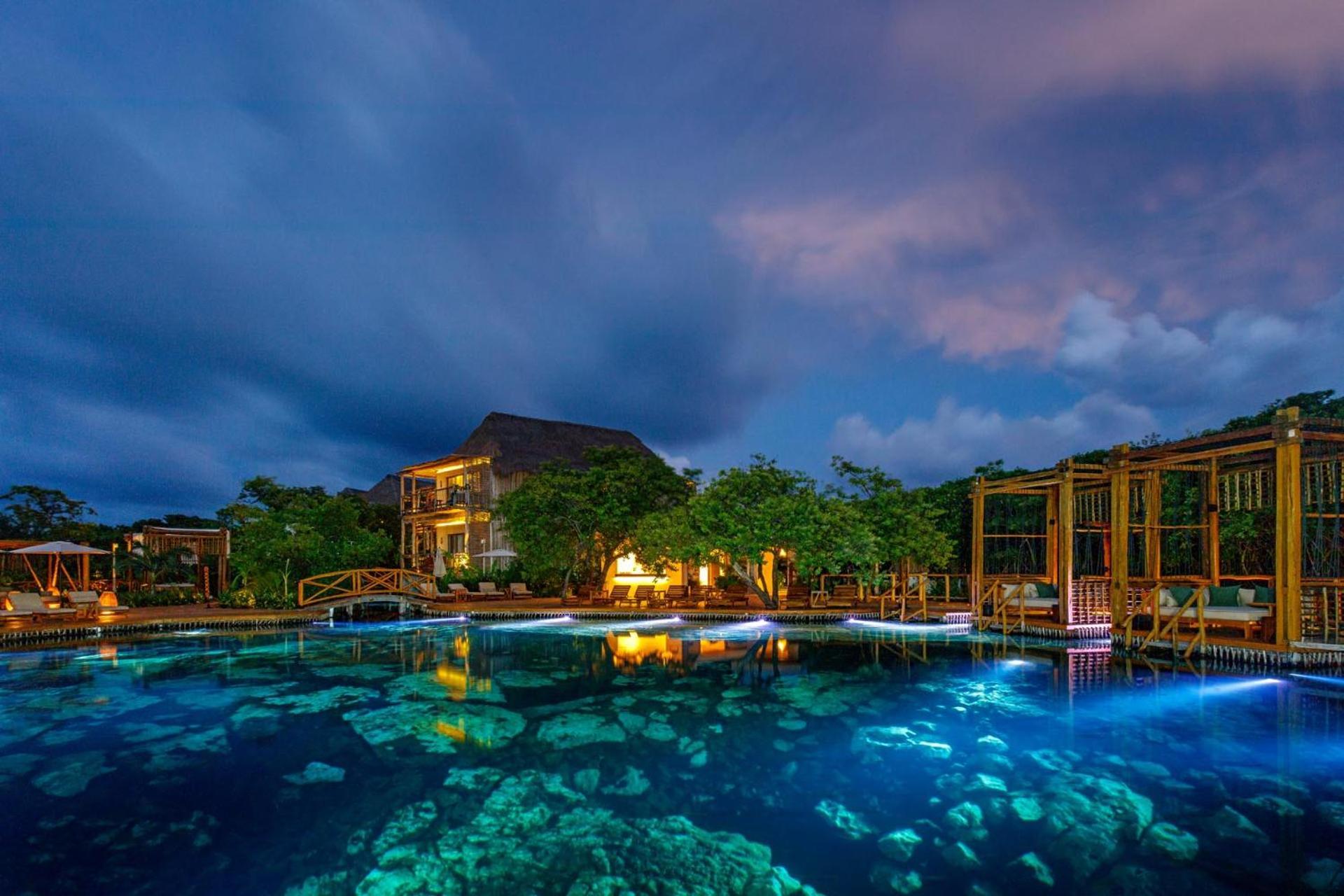 Hotel Shibari - Restaurant & Cenote Club トゥルム エクステリア 写真
