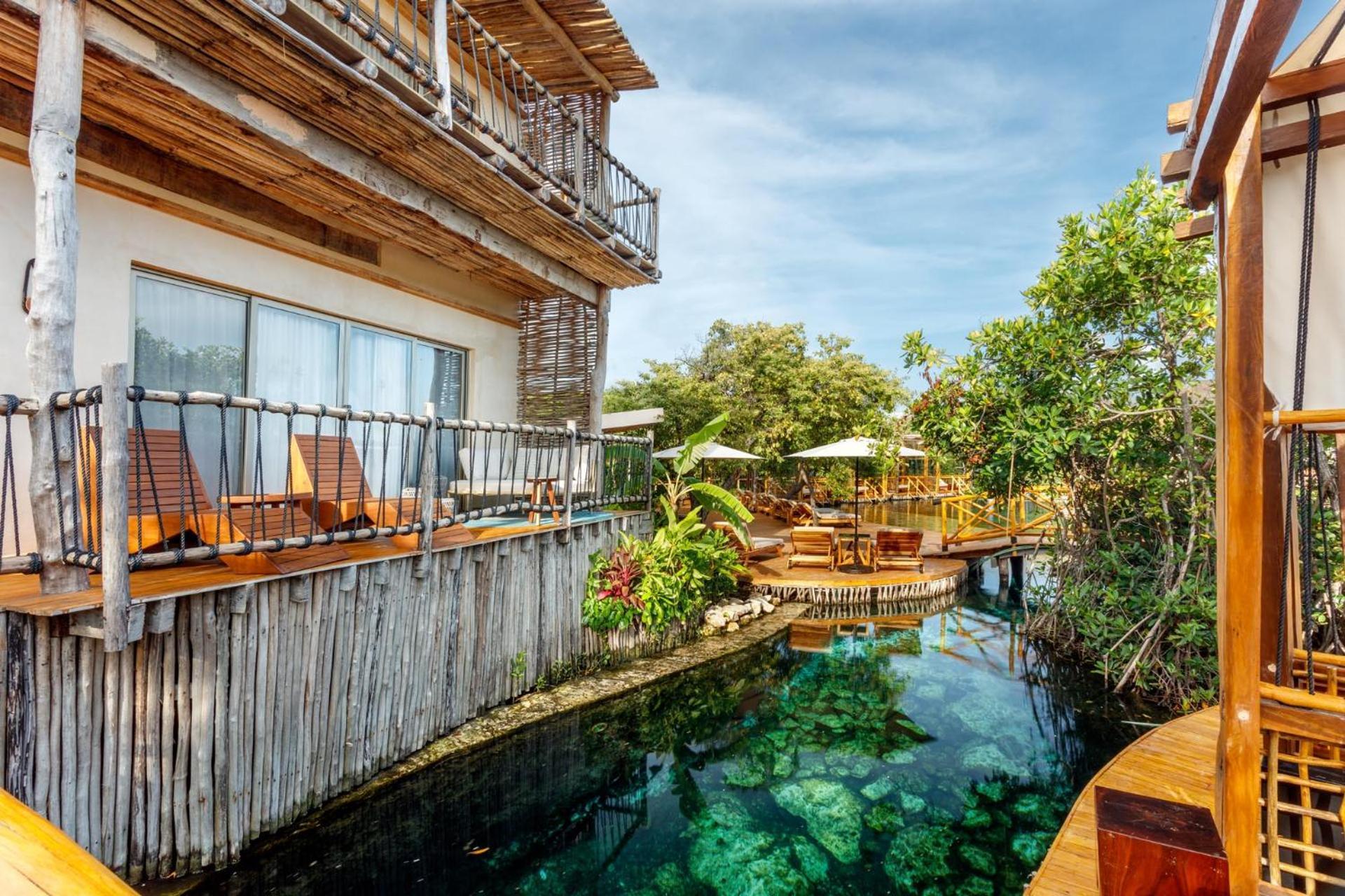 Hotel Shibari - Restaurant & Cenote Club トゥルム エクステリア 写真