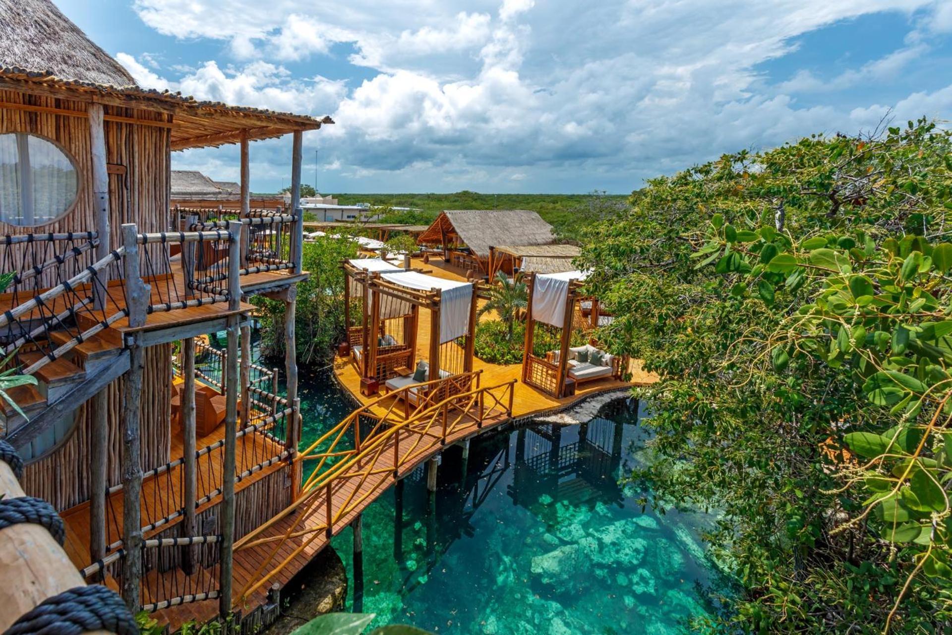Hotel Shibari - Restaurant & Cenote Club トゥルム エクステリア 写真